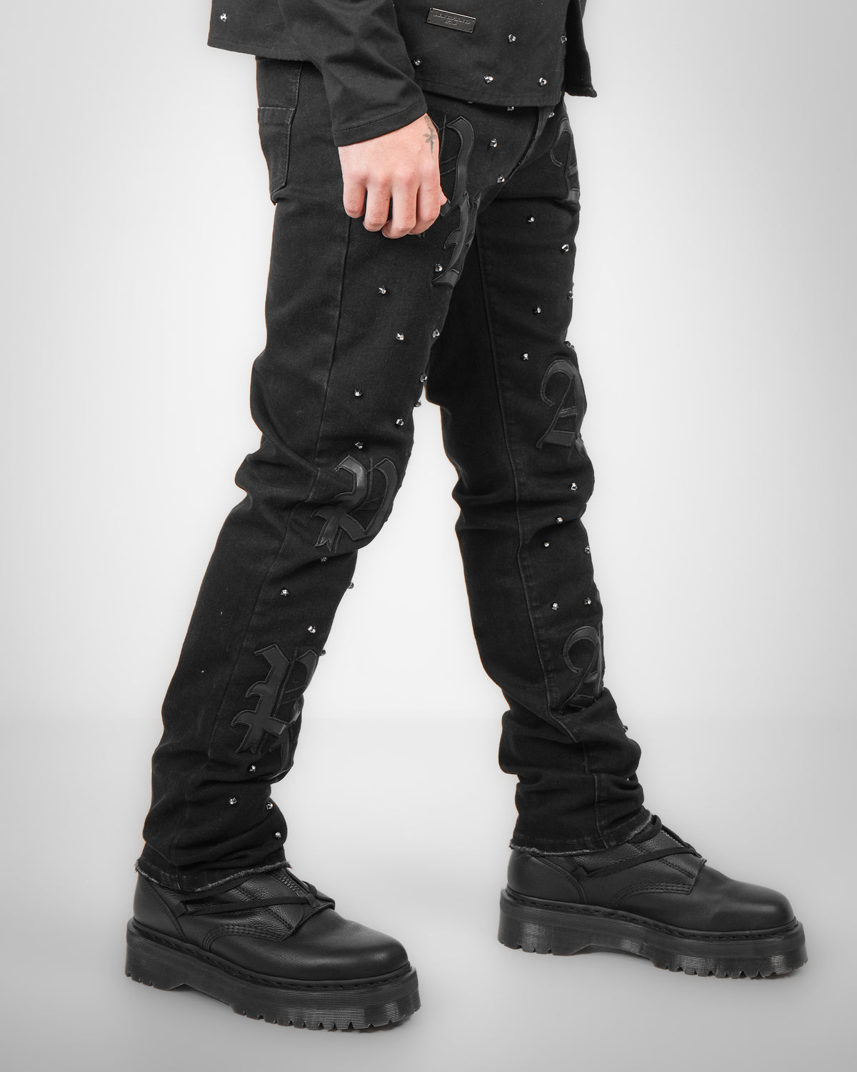 Old Type Reign Black Denim Jean