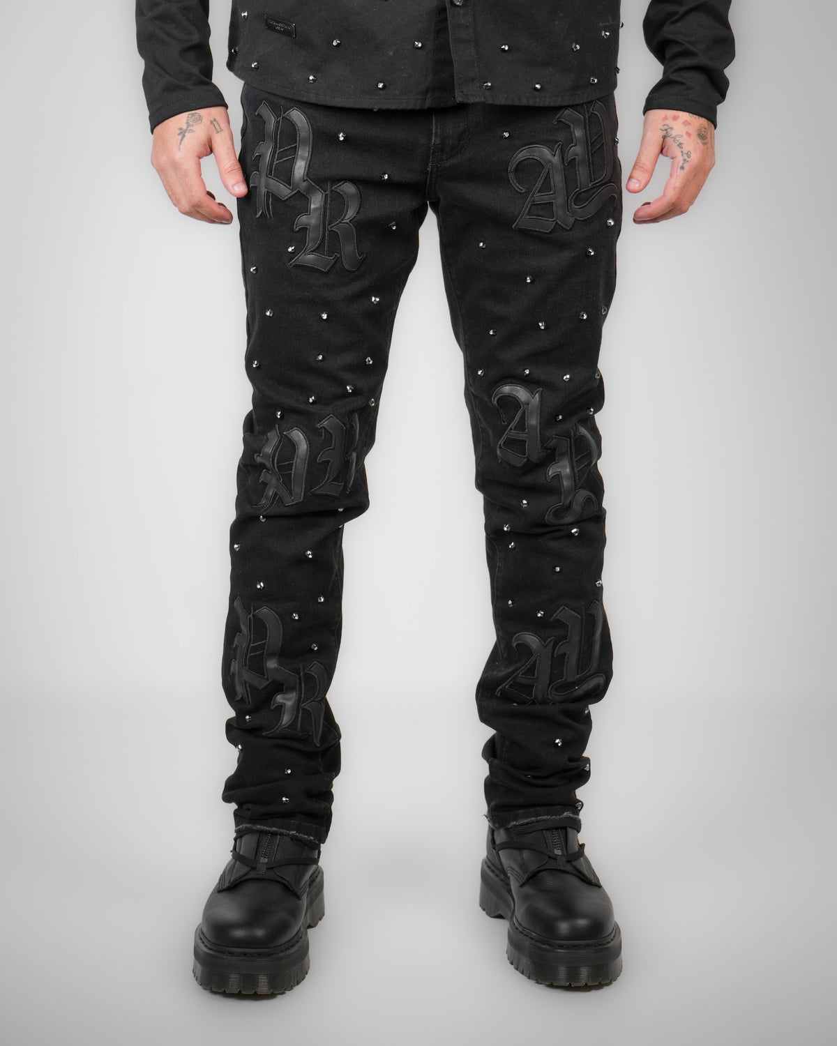 Old Type Reign Black Denim Jean